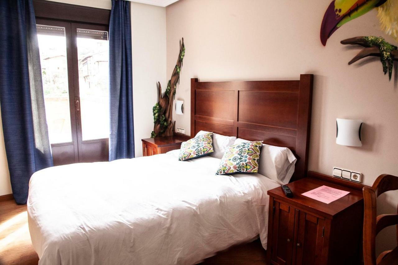 Hotel Rural Camero Viejo Laguna de Cameros エクステリア 写真